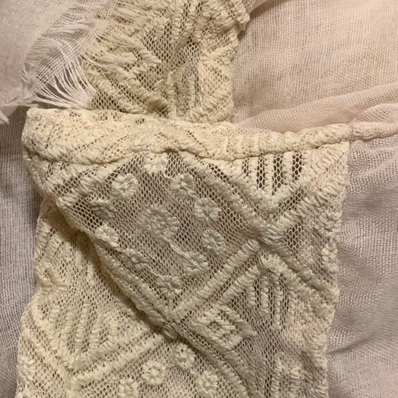 Una Tala Infinity scarf - Picture 4 of 6